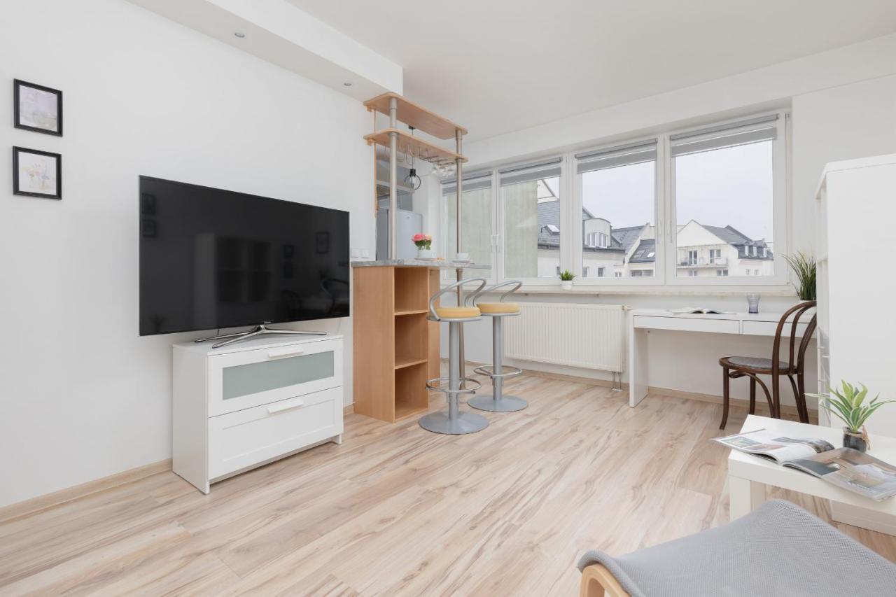 Metro Kabaty Lovely Studio Apartment By Noclegi Renters 바르샤바 외부 사진